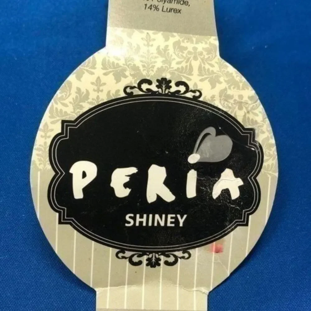 Peria Shiney yarn turquoise and white 003,100gm